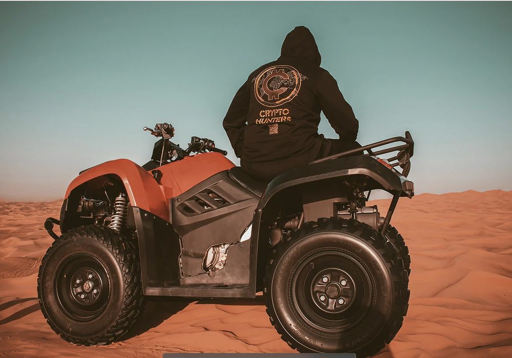 Lifestyle apparel shoot in the desert