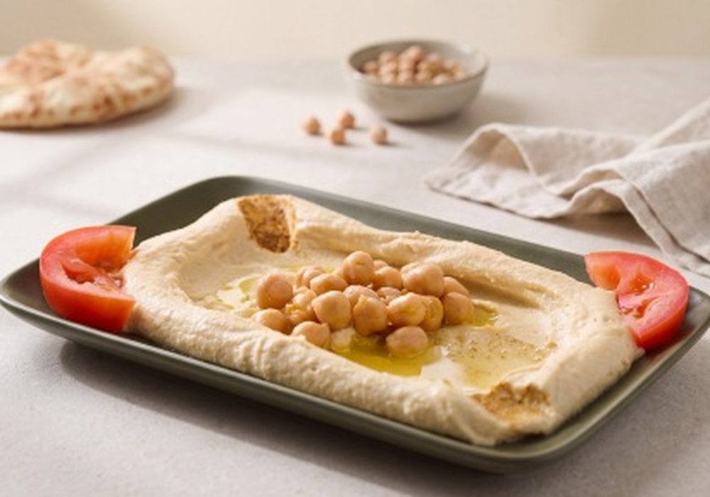 Hummus hero composition